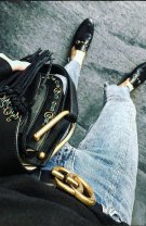 Blugii anului 2017 și mocasinii à la Gucci