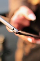 Protejarea telefonului de umezeală