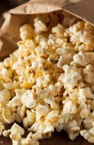Popcorn cu unt