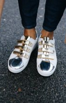 Adidași metalizați @humanicshoes