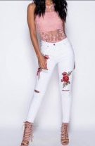 Porți jeans skinny și pantofi cu toc @ bellesboutique2017