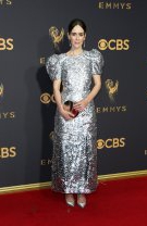 Sarah Paulson în Carolina Herrera
