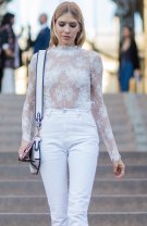 Pantaloni albi