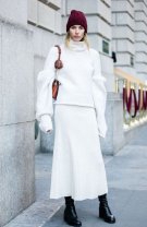 Pulover peste rochie