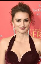 Penelope Cruz a optat pentru șaten închis