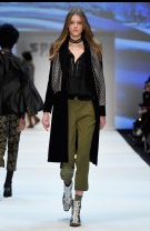 Botine cu pantaloni asortați