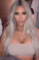 Gri argintiu a la Kim Kardashian