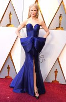 Locul 9: Nicole Kidman în Armani Privé
