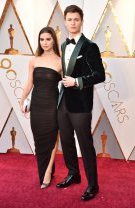 Ansel Elgort și Violetta Komyshan