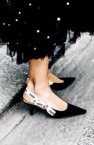 Pantofi negri kitten heels