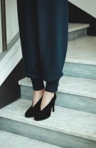 Pantofi negri mixați cu botine