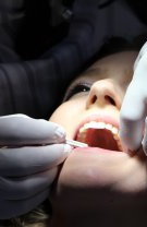 Pierderea dinților și gingii inflamate