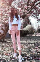 Pantaloni roz