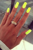 Unghii neon