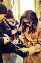 Adio, autografe semnate!