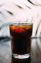 Consumi multe băuturi carbogazoase