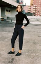 Pantaloni clasici la dungă