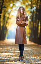 Tonurile de maro sunt ideale pentru blonde