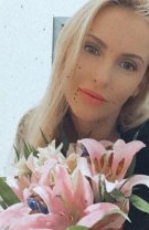 Andreea Spătaru nu neglijează nici vizitele la salon