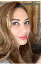 Iulia Vântur și Salman Khan sunt împreună de 8 ani
