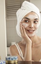 Respectarea ordinii de folosire a produselor cosmetice