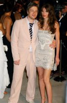 Jools a fost model, iar acum este fashion designer