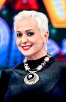 Monica Anghel, o femeie împlinită și o artistă de succes