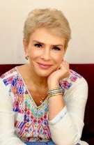 Trei vocații laolaltă: politică, film și caritate
