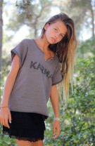Încă din adolescență a lucrat cu mari designeri de modă