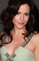 5Mary Louise Parker