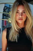 Blond luminos