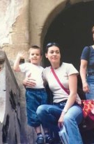 Declarație de iubire pentru mama, în public