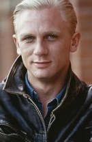 Daniel Craig