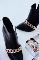 Accesorii cu lanțuri