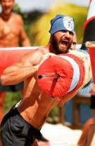 A participat la "Survivor"