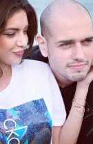 Primele apariții în online