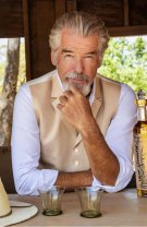 18. Pierce Brosnan (68 de ani)