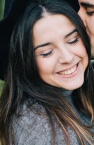 Încerci să pari ceea ce nu ești doar pentru a impresiona
