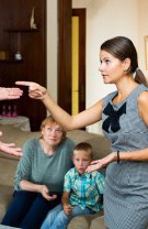 11. Nu vrea să implici pe altcineva în certurile voastre