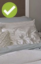 4. Optează pentru fețe de pernă din mătase