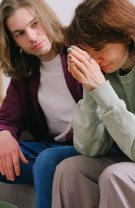 6. Nu îi arată că poate fi de încredere sau a spulberat încrederea existentă