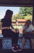 Face echipă bună cu tatăl ei și din punct de vedere profesional