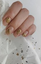 Luxosul auriu