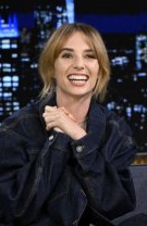 Maya Hawke este fiica actorilor Ethan Hawke și Uma Thurman