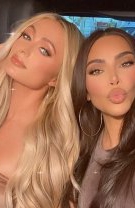 4. Paris Hilton (41 de ani) și Kim Kardashian (41 de ani)