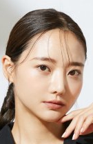 3. Femeile din Japonia își aplică matcha pe scalp