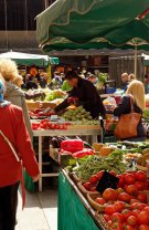 Cumpără de la producătorii locali