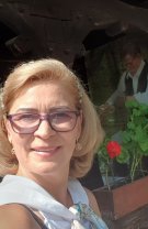 Nu are operații estetice și susține că munca o menține tânără