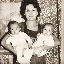 Relația cu mama lor