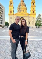 Laurențiu Reghecampf și Corina Caciuc încep o nouă etapă în viața lor de familie